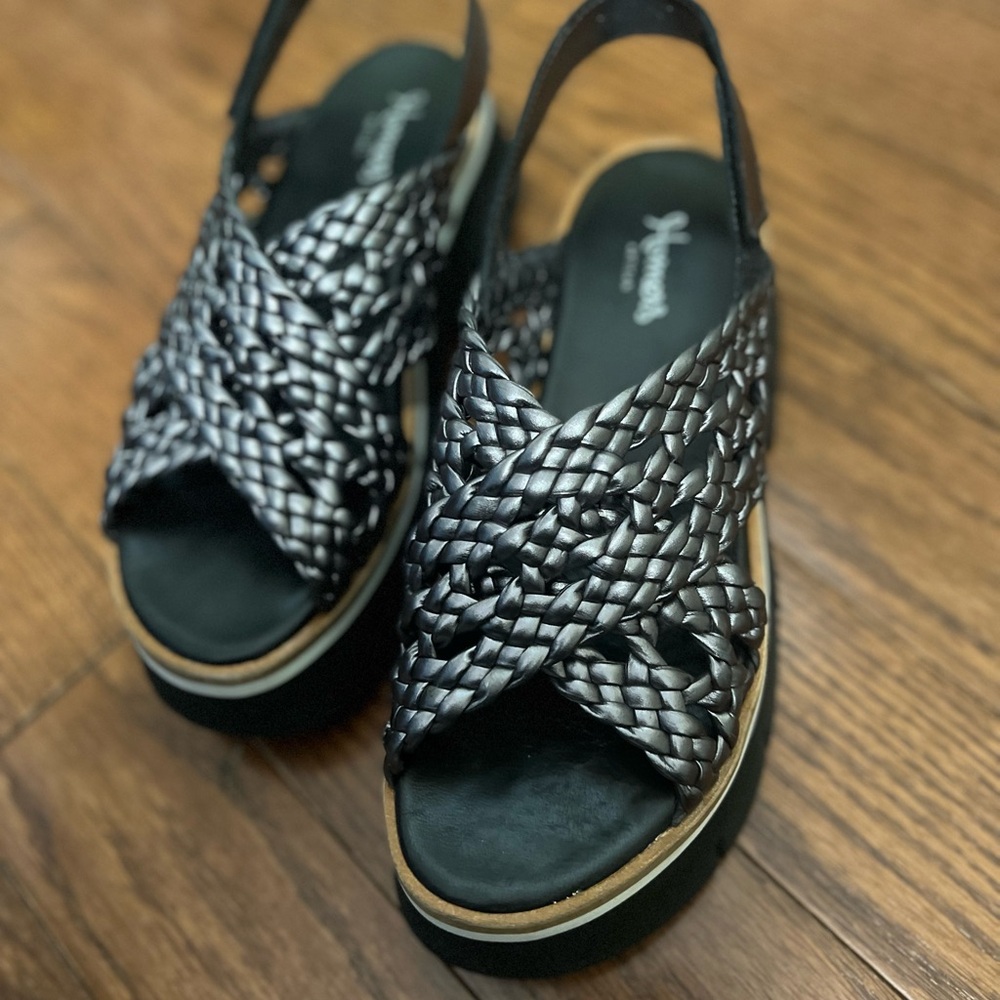 Homers Black Woven Sandals